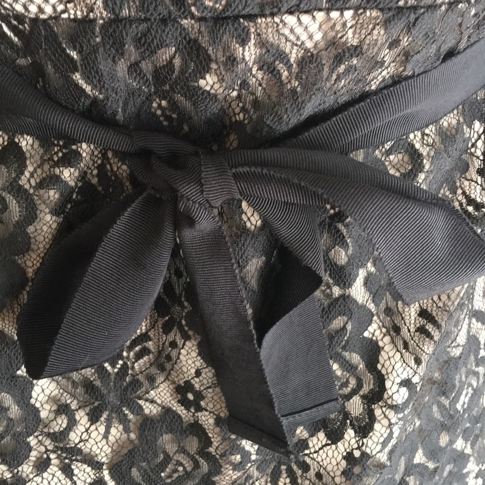 Limited Lace Top - Picture 5 of 7